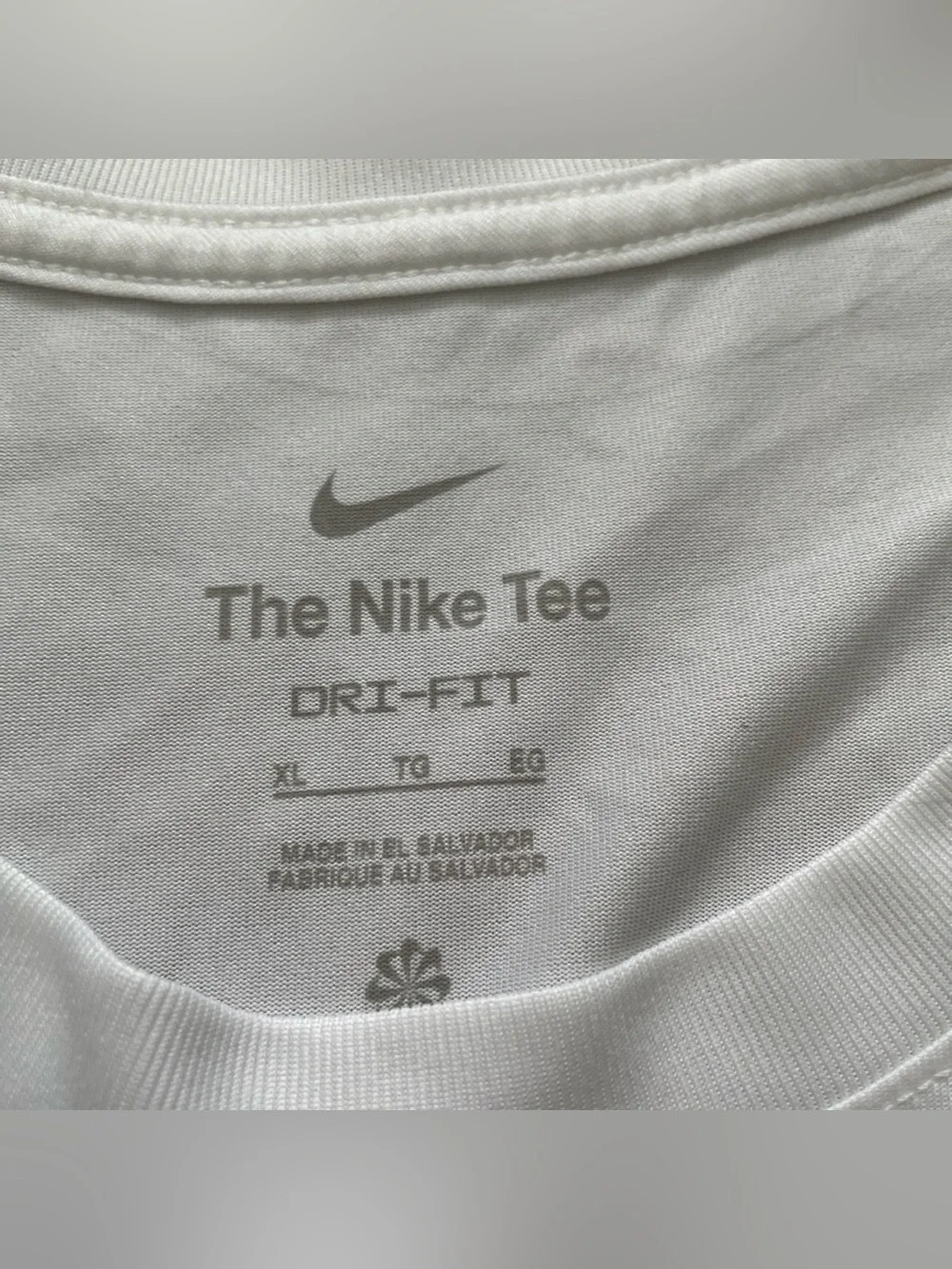 Nike Legend Dri-Fit Long Sleeve White Shirt Mens XL Thursdays Heroes Performance